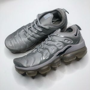 Nike Air Vapor Max Plus Women’s Running Shoes
